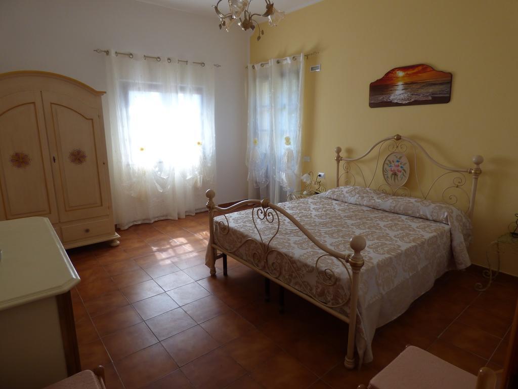 B&B Baia Turchese Porto Ottiolu Habitación foto